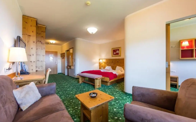 Heidi-Hotel Falkertsee
