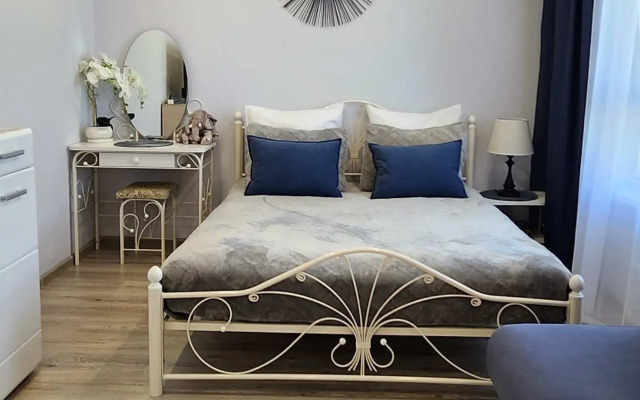 Апартаменты на улице Адриена Лежена 36