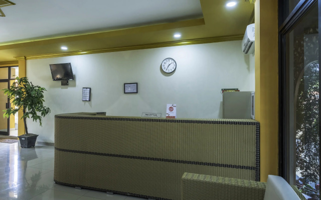 OYO 2132 Pondok Avicenna