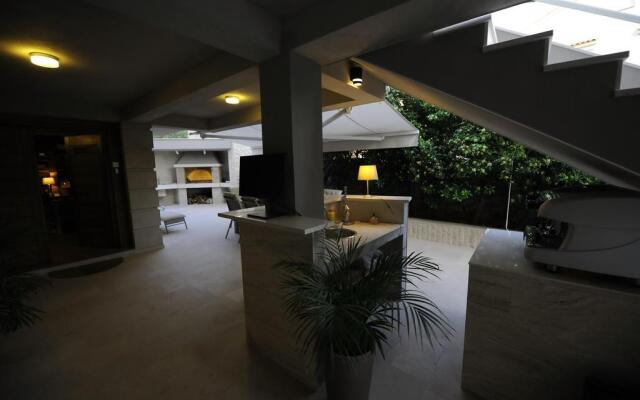 Villa Ropus