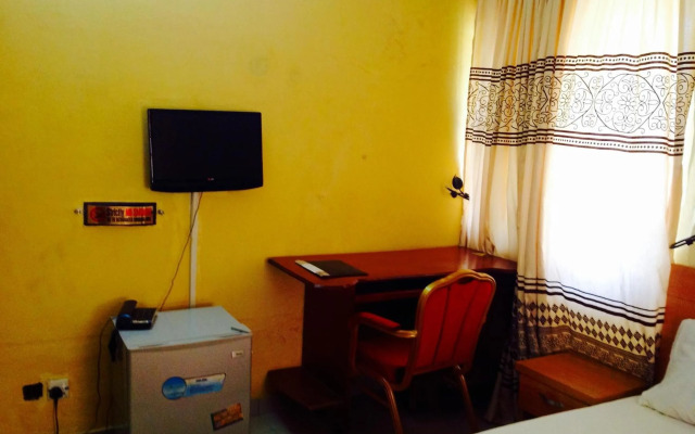 K-Yellow Hotel & Resort