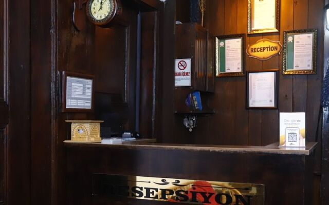 Toprakçılar Konağı