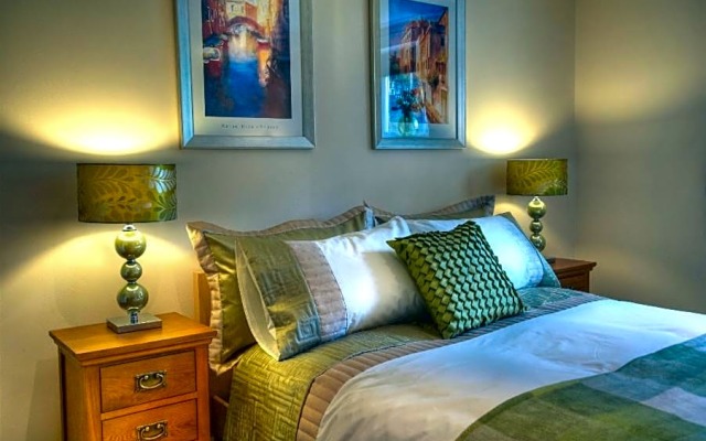 Sunset House Bed and Breakfast