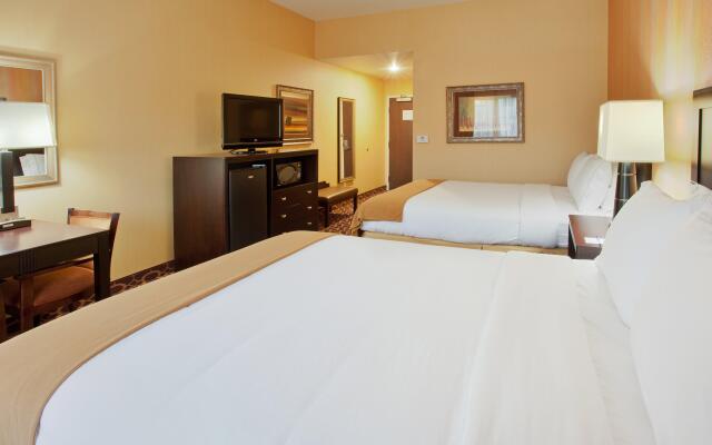 Holiday Inn Express Hotel & Suites Sacramento NE Cal Expo