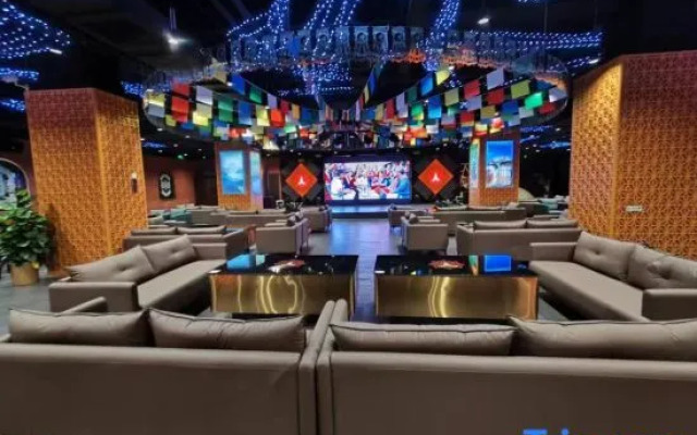 Sagamata Hotel (Beijing West Railway Station Liuliqiao Subway Station)