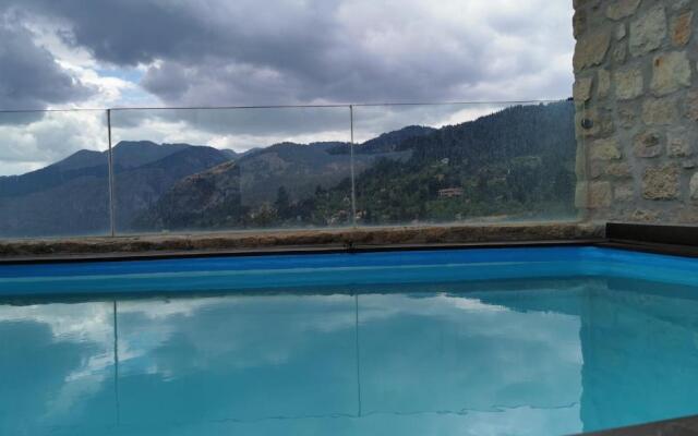 Mountain stone villa, sea & mountain view at 1150m