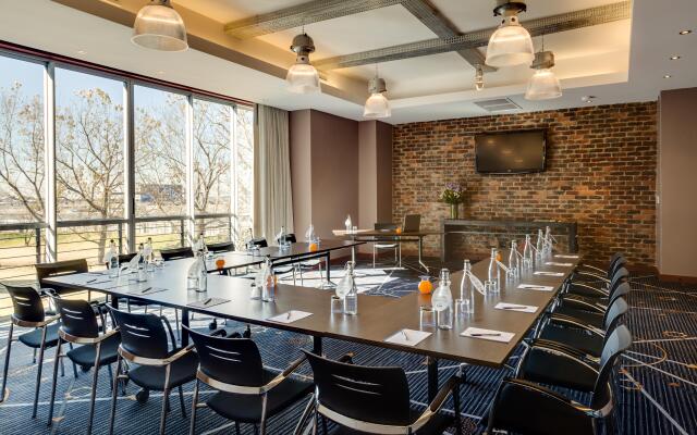 Protea Hotel by Marriott O.R. Tambo Airport