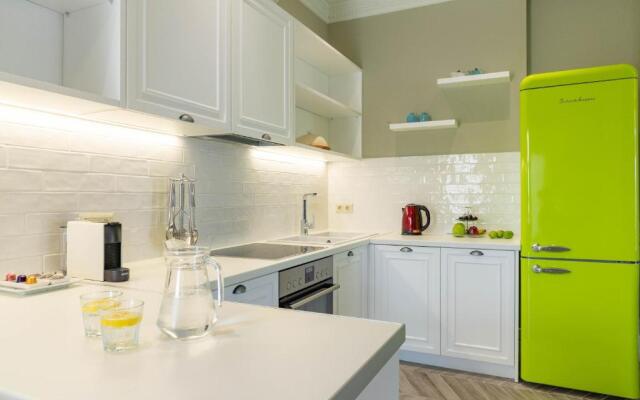 Ormos Luxury Suites Elia