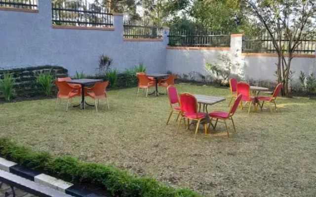 Mary Keeri Suites