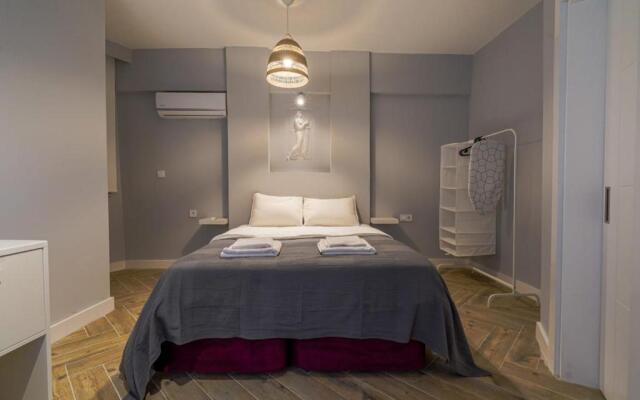 Central Flat near Beach in Muratpasa Antalya