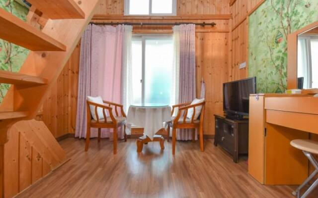 Gapyeong Namiseom Sky Love Pension