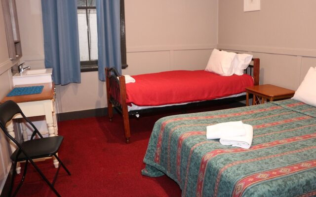 Bayview Hotel Batemans Bay