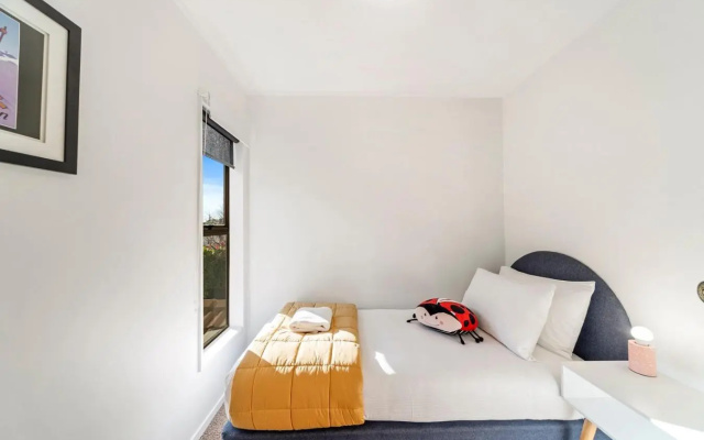 All Decked Out ON the Lake - Taupo – Guest Rooms – Taupo