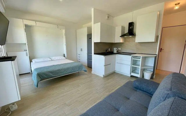 Renovate Studio in a Good Location - Beahost