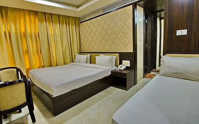 Hotel Jannat And Restaurant