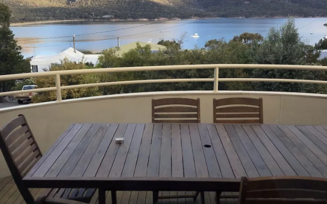 Freycinet Beach House