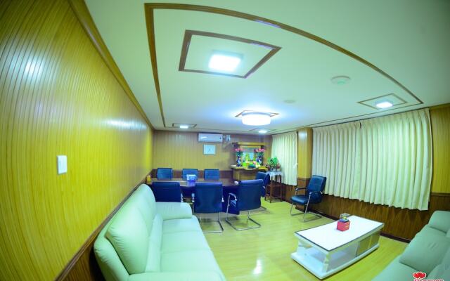 Vega Star Hotel