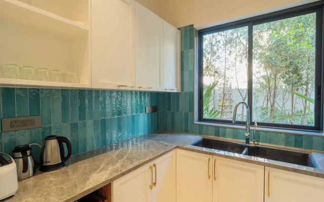 Luxe 4 BHK Villa Near Popular Beaches with Private Pool