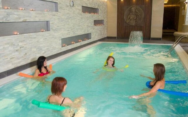 Hotel & SPA Odeon