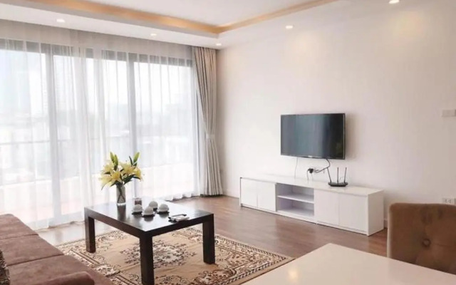 Grand Spring Suites - Pham Huy Thong