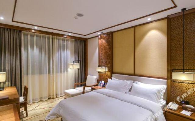 Resort Hotel Yuantong Heyue