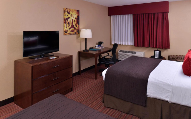 Best Western Woodland Inn