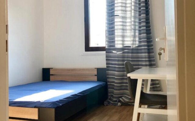 Apartement 5 rooms 20 mins from the beach
