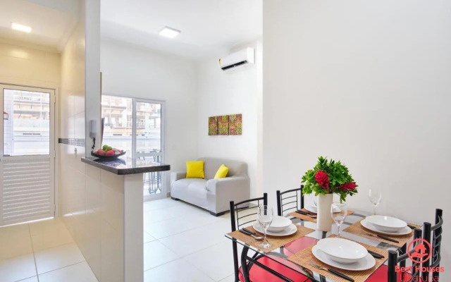 BH46: AR PISCINA E VARANDA GOURMET - 250m DA PRAIA