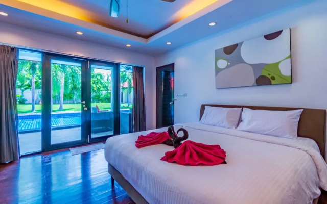 5 BR Pool Villa In Great Location - CV5