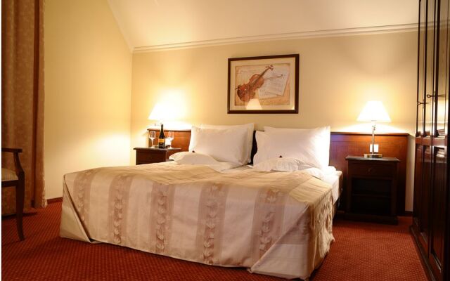 Hotel GARDEN Club