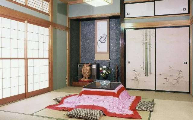 Takanoya