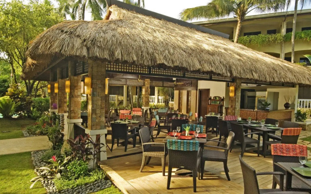 Costabella Tropical Beach Hotel