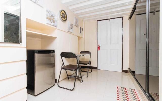 RedDoorz Plus @ RSG SS Residens Vito Cruz