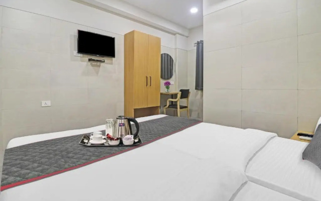 Super Oyo Townhouse 1033 Ameerpet