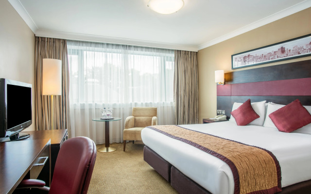 Crowne Plaza Manchester Airport, an IHG Hotel