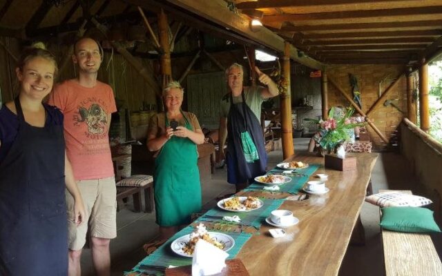 Sang Giri - Mountain Glamping Camp