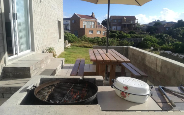 Gansbaai Self-Catering Apartment