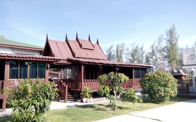 Khun Ohm Cha Am Resort