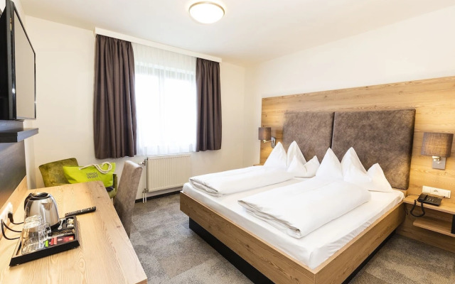 Hotel & Restaurant Urdlwirt