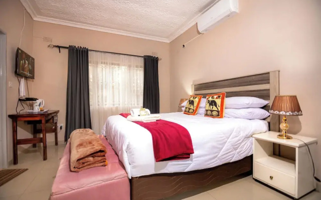 Lulu Guest Lodge