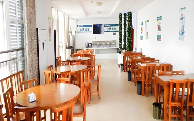 GreenTree Inn ZhuMaDian YiCheng Weisi Road  Business Road