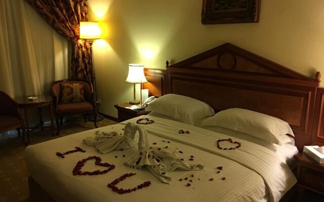 Golden Tulip Serenada Hamra Hotel