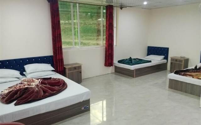 River Dine Hotel