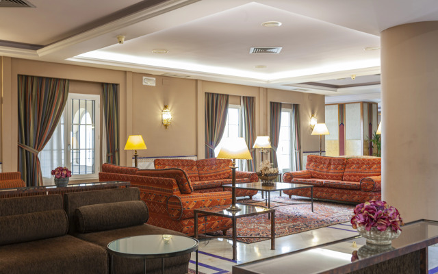 Hotel Macià Alfaros