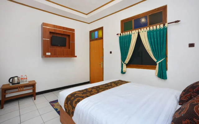 Capital O 606 Hotel Bhinneka