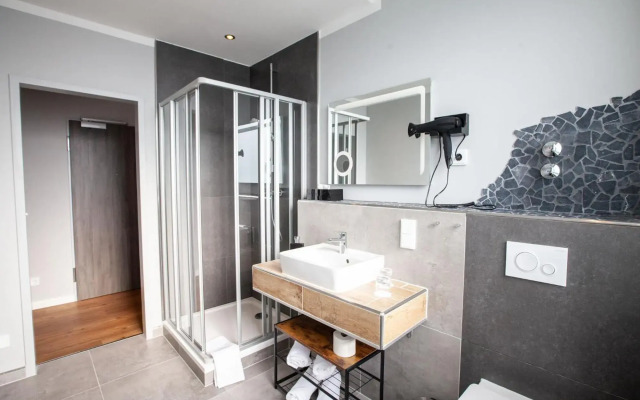 Elens Hotel