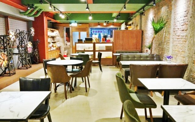 Cho Hotel