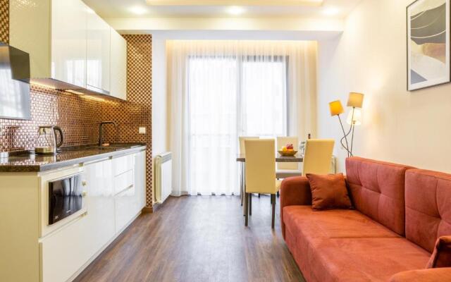 COMFY Family Suite, 4 seasons F1, New Gudauri