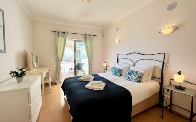 Albufeira Terrace With Pool by Homing