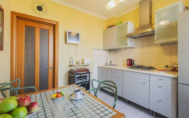 GM Apartment Ukrainskiy Bulvar 6